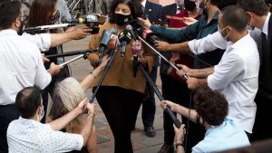 Vizzotti: «La vacuna que aplica la Argentina es la de Sinopharm y tiene una eficacia del 80%»