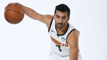 Campazzo y Denver rinden su primer examen en los playoffs de la NBA