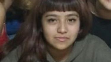 Luciana Gaminao de 15 años es buscada intensamente en Cipolletti. El último contacto con ella fue el sábado por la tarde. (Gentileza)