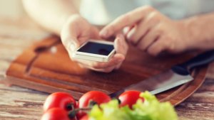 Huertas Conectadas, una APP de alimentos para generar conciencia en hábitos de consumo