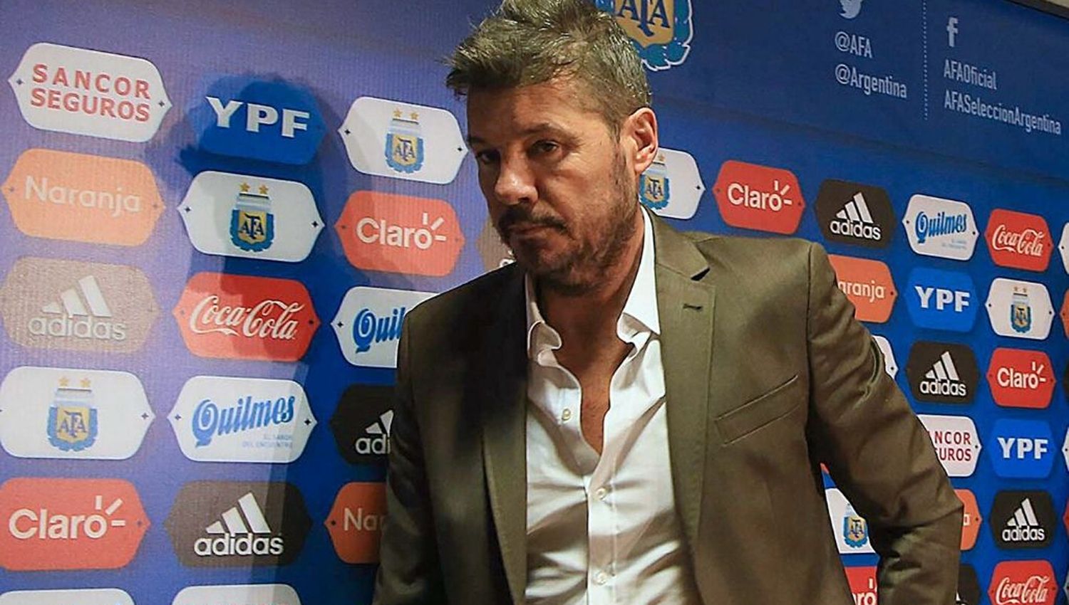 El preesidente de San Lorenzo se tomó licencia en el peor momento del club.