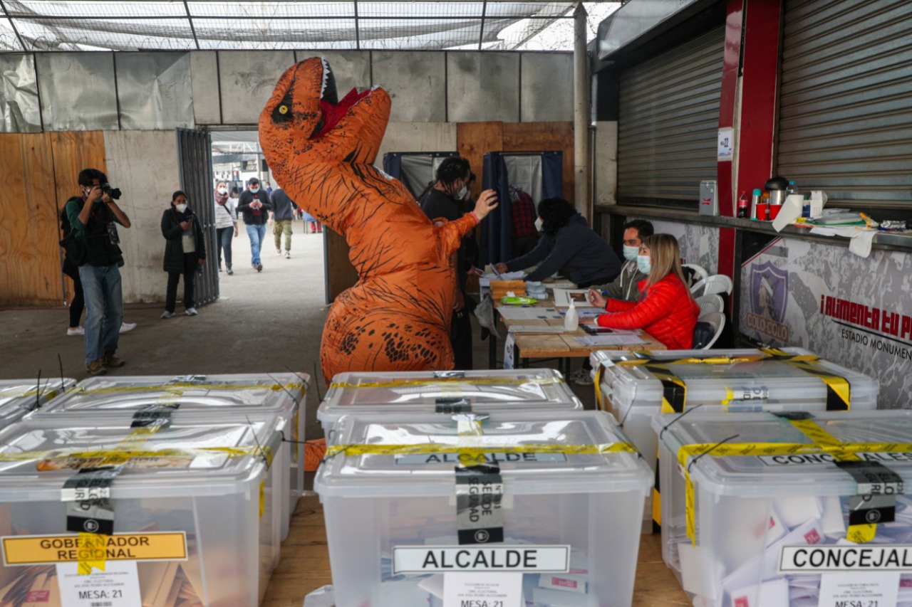 Una escena de las elecciones chilenas, que dejaron grandes sorpresas.