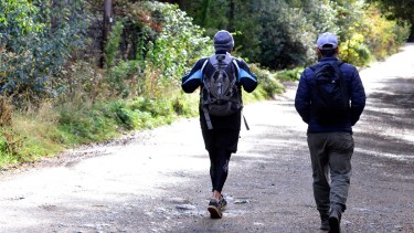 Agustín y su compañero regresan de un paseo frustrado. Foto: Chino Leiva