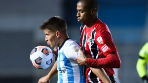 Racing e Independiente van por la clasificación en las copas