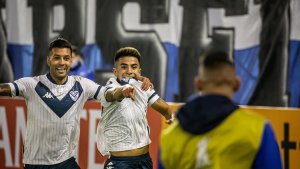 Vélez le ganó a Liga de Quito y se acomodó en su grupo de Copa Libertadores