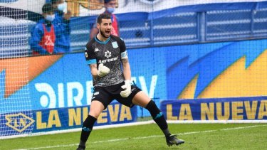 Arias se lució al atajar un penal en la tanda.