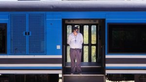 El Tren del Valle no podrá ir hasta Cipolletti porque un camión volvió a chocar el puente de la ruta 151