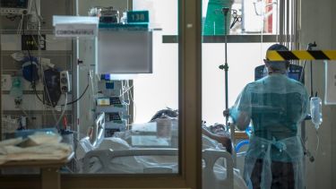 Neuquén tiene pacientes esperando poder ser internados en terapia intensiva. (archivo)