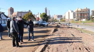 El intendente Mariano Gaido recorrió la obra del nuevo acceso norte que tendrá la ciudad de Neuquén (Prensa Neuquén capital)