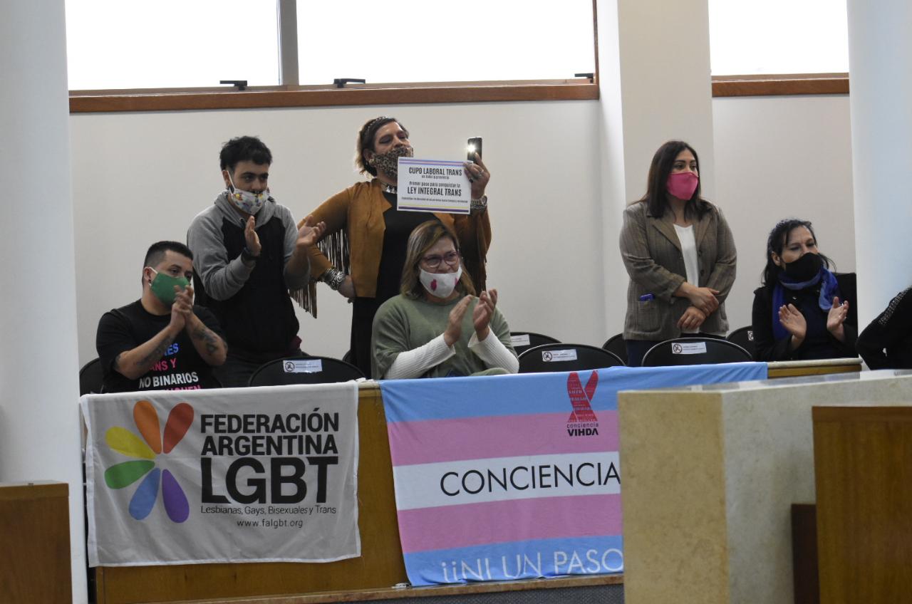 La asamblea de personas trans participó de la histórica sesión del 13 de agosto pasado (foto archivo Florencia Salto)