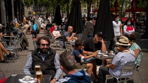 De la región, pero desde lejos: cómo  viven la pandemia en otros países