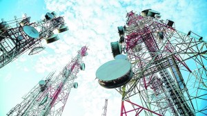 La suspensión del decreto sobre telecomunicaciones