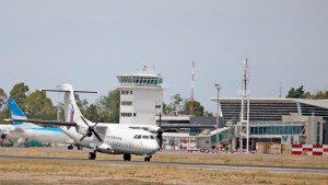 Impulso Vaca Muerta: Neuquén busca interesados para abrir un sistema de cargas aéreas