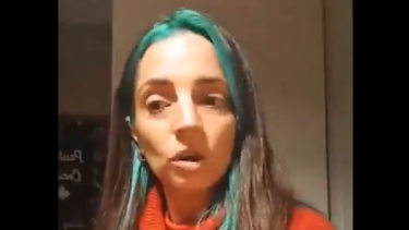 Paulina Cocina se calentó con una seguidora. 