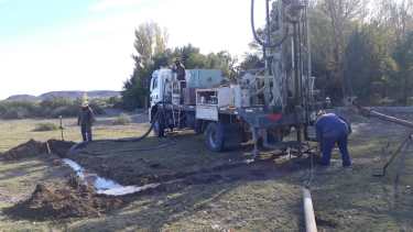 Un equipo técnico del DPA realizó tres perforaciones. Foto: Gentileza. 