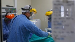 Los sistemas de salud de Río Negro y Neuquén colapsan en el inicio de la segunda ola