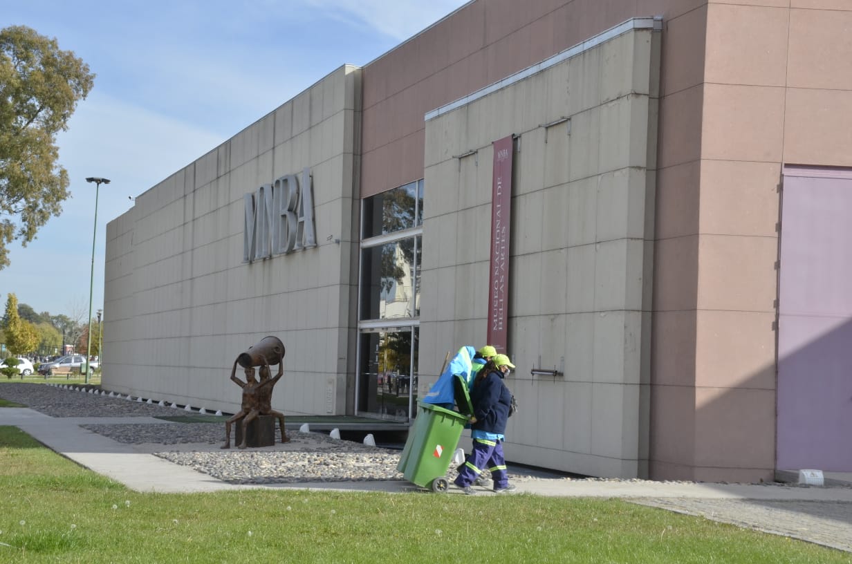 El Museo Nacional de Bellas Artes en Neuquén está cerrado desde enero de 2020 (Foto Yamil Regules)