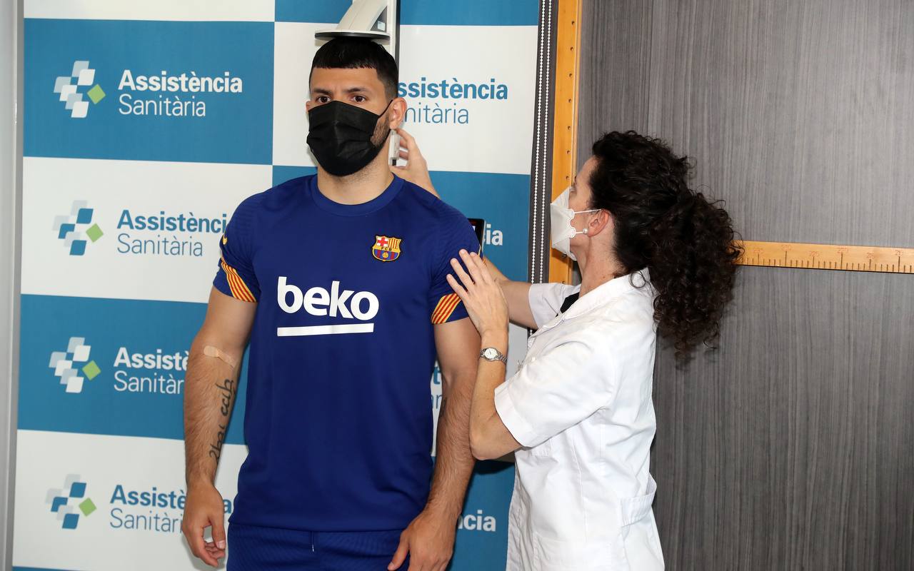 Agüero con la ropa de Barcelona en las pruebas físicas. Foto: prensa Barcelona 