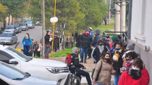 Concejales del FdT piden detalles del convenio para construcción de viviendas en Regina