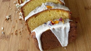 Tenés que hacer este budín de limón