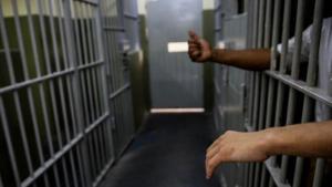 Lo acusan de organizar desde la cárcel el crimen de un narco y haber pagado $270 mil a sicarios