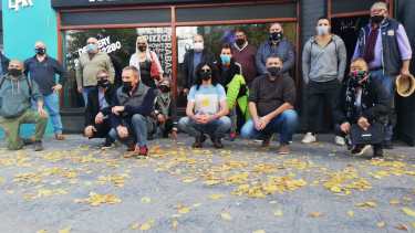 Los referentes de las distintas actividades comerciales dijeron que están unidos y que afrontarán las consecuencias. (foto: Luis Leiva)