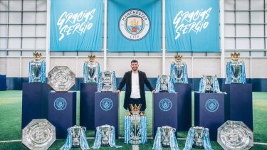 Agüero se despidió lleno de títulos del City, más allá de la derrota por Champions del sábado pasado. 