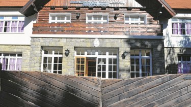 A través de una resolución, el gobierno suspendió tres jornadas institucionales. Foto: archivo