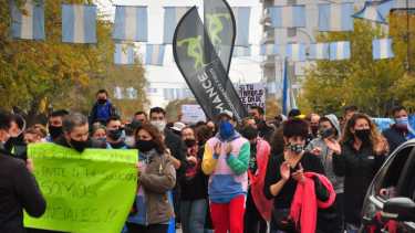 Vecinos de Regina se movilizaron en contra de las nuevas restricciones