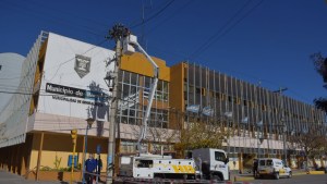Una falla generó el corte del servicio de energía eléctrica en el centro de Roca