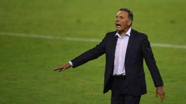 Miguel Russo cambió medio equipo respecto de los once que le ganaron a Lanús el domingo pasado. 