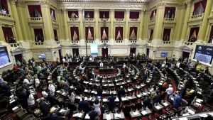 El oficialismo no logró tratar la Emergencia Covid en Diputados y habrá un decreto con nuevas restricciones