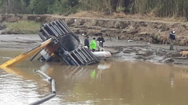 La máquina costó 100 mil dólares.