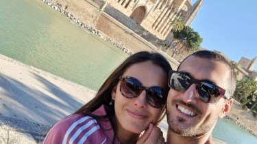 El viaje increíble de Laura y Mariano: de Neuquén a Alaska con escala en España