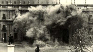 Las imágenes compartidas por CFK fueron retocadas y puestas a color. Foto: Télam.-