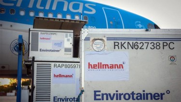 Los vuelos para buscar dosis de Sinopharm saldrán el sábado y el domingo. (Télam).-