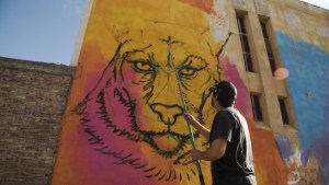 La pared se pinta: el arte neuquino en 30 murales
