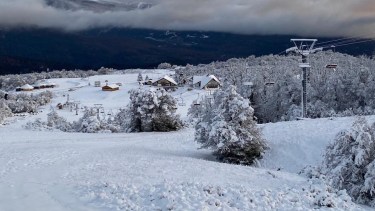 Así está Chapelco después de las nevadas, a la espera de poder recibir turistas