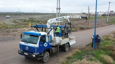 Los trabajos de recambio y reparación se realizan en distintos sectores de la ciudad.