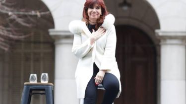 La vicepresidenta estuvo en el acto junto a Axel Kicillof y le pegó a la oposición. Foto: El Parlamentario.-