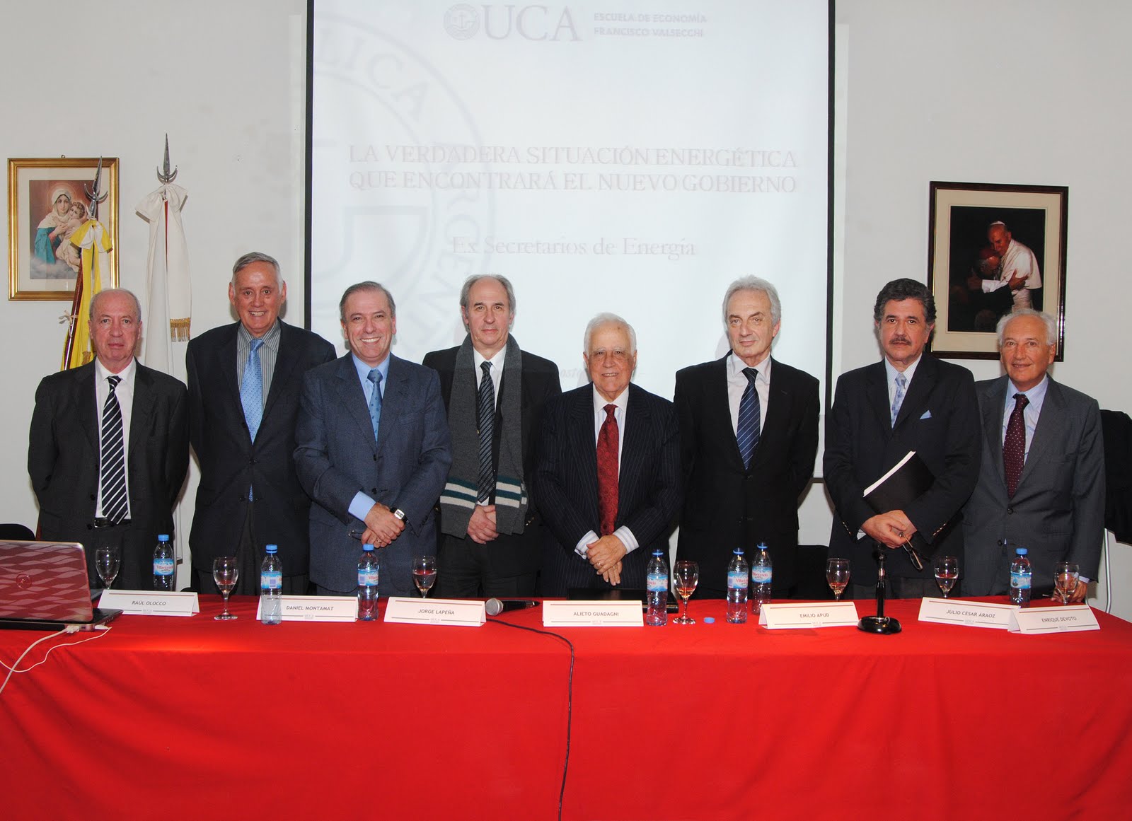 Raúl Olocco, Daniel Montamat, Jorge Lapeña, Alieto Guadagni, Emilio Apud, Julio César Araoz, Enrique Devoto son los actuales miembros del grupo. (Foto: gentileza)