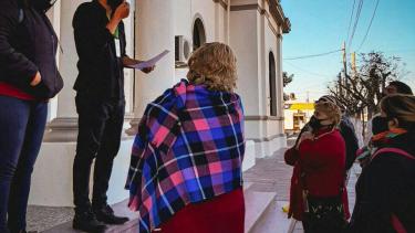 Los feriantes se reunieron en la municipalidad 