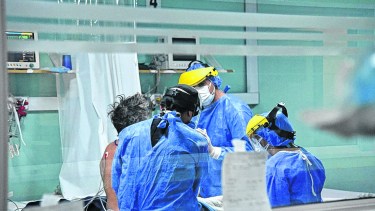 Los pacientes activos en la provincia bajaron de 3.000. (Foto: Florencia Salto)