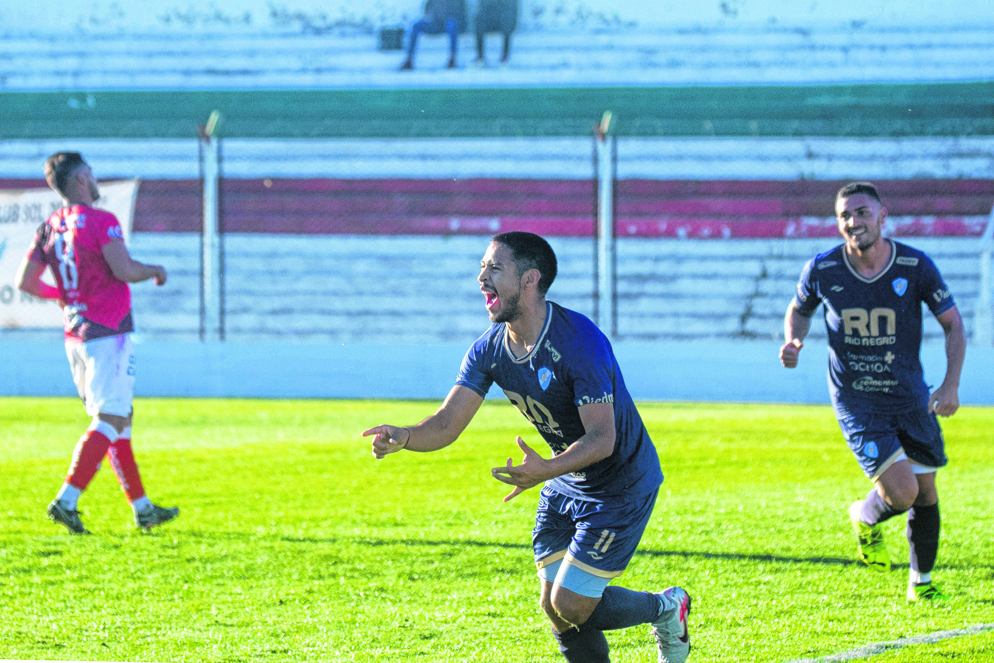 Reyes marcó el único gol del Albiceleste la fecha pasada y es uno de los referentes del plantel. 
Foto: Pablo Leguizamon