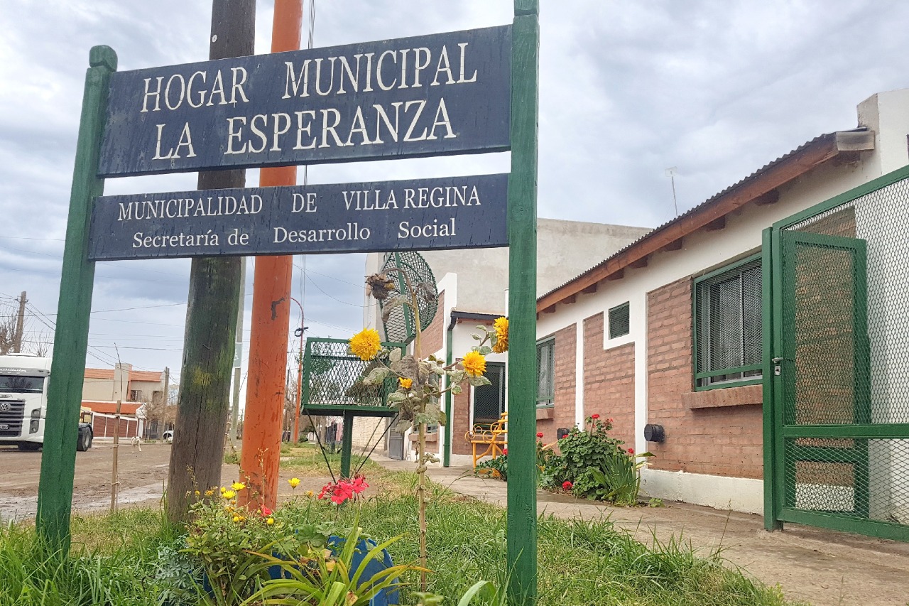 El Consejo Local de Mujeres rechazó el cierre del Hogar La Esperanza. (Foto Néstor Salas)