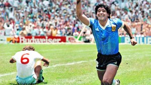 «¿Dónde estabas?»: el video con recuerdos del momento exacto en el que Maradona anota el Gol del Siglo