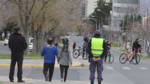 Uno de los infectólogos que asesora al presidente explicó por qué ahora el coronavirus es peor