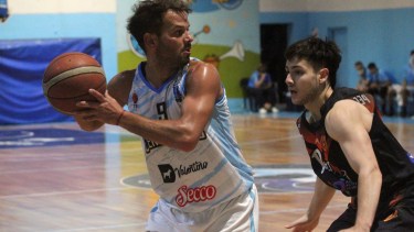 Cente venció a Petro y sacó boleto a la próxima ronda. (Foto: Archivo)