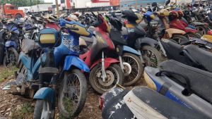 Orazi analiza la ordenanza que autoriza la subasta de vehículos retenidos