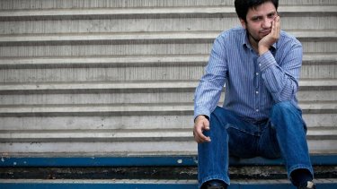 Alejandro Zambra habla de la reedición de su novela «Facsímil»